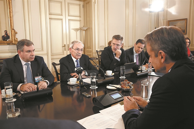 Στο Μαξίμου το προσχέδιο για το νέο οικονομικό μοντέλο