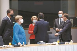 «Light» κυρώσεις κατά της Τουρκίας