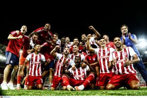 Ο Ολυμπιακός γιορτάζει με τον… κόσμο του το 45ο πρωτάθλημα