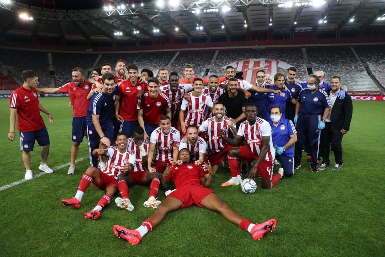 Απόψε γιορτάζει ο Θρύλος, ο Πειραιάς, η Ελλάδα