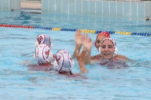 Αήττητος νταμπλούχος Ελλάδας ο Ολυμπιακός, διέλυσε τον Νηρέα