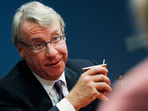 Ο ελληνοαμερικανός που έκανε το μεγάλο σορτάρισμα των 100 εκατ. δολαρίων