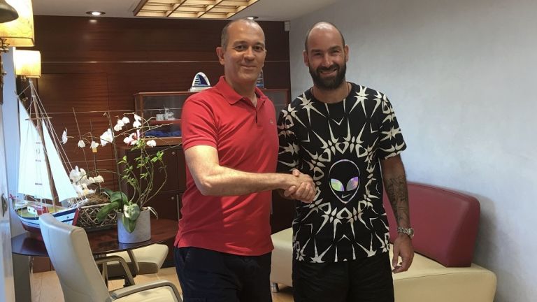 Oλυμπιακός: Ανανέωσε για άλλον έναν χρόνο ο Σπανούλης