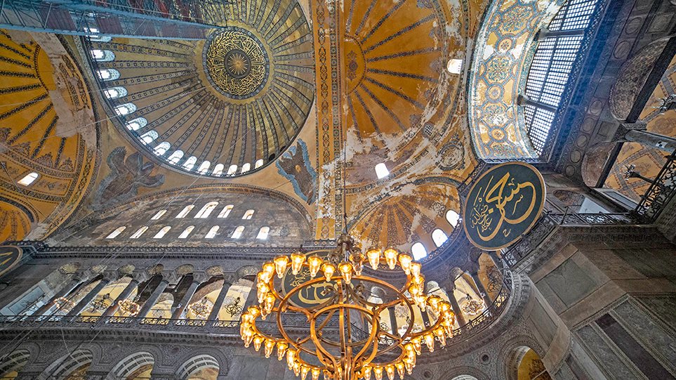 ΝΔ στο Ευρωκοινοβούλιο: ΕΕ και UNESCO να λάβουν μέτρα για να προστατευθεί η Αγία Σοφία