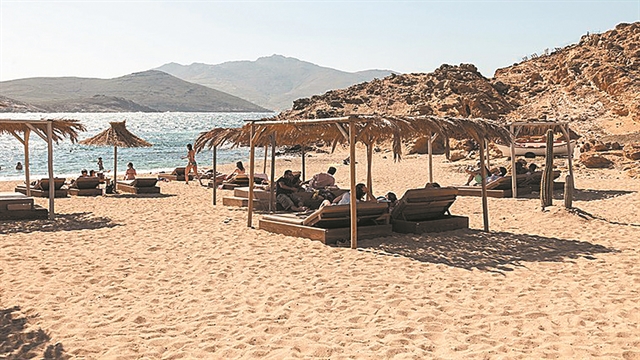 Πάμε μια βόλτα στη Βουλιαγμένη…