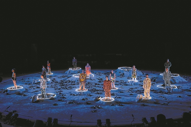 Τη «Λυσιστράτη» της καραντίνας και της συμφιλίωσης