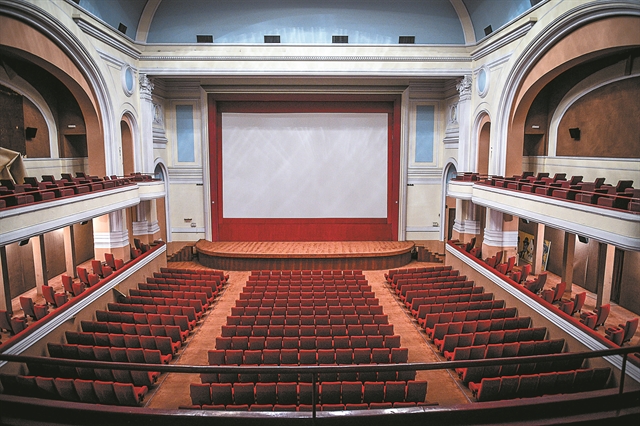 Ελπίδες για ραντεβού τον Δεκέμβριο