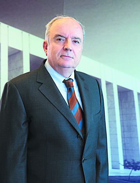 Επενδύσεις 4 δισ. ευρώ για 20.000 θέσεις εργασίας