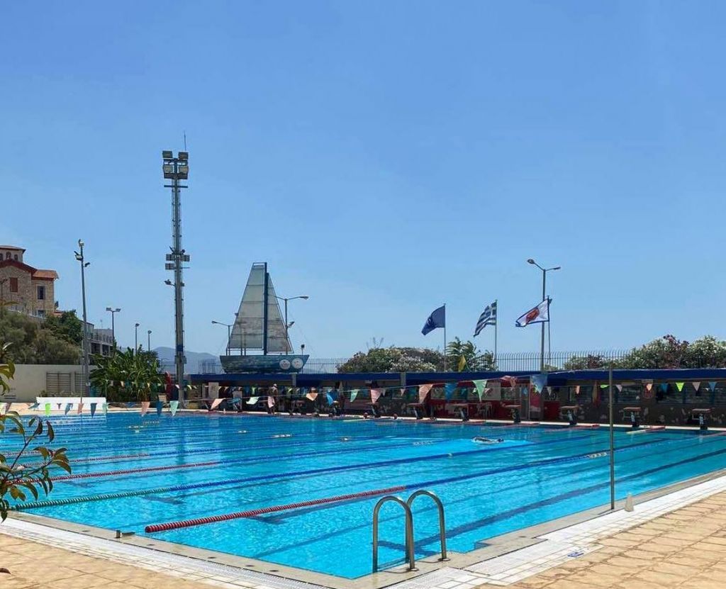 Πειραιάς: Παραδόθηκε το Δημοτικό κολυμβητήριο στα Βοτσαλάκια