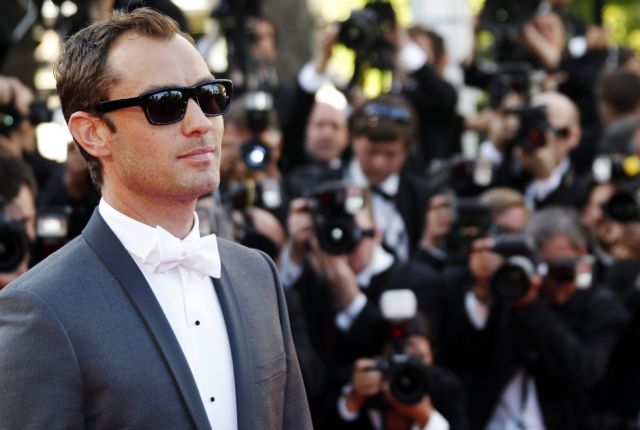 Ο Τζουντ Λο θα ενσαρκώσει τον επόμενο Κάπτεν Χουκ;