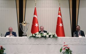 Παροξυσμός Ερντογάν για Αγία Σοφία: Γινόμαστε μάρτυρες της αναγέννησης του έθνους μας