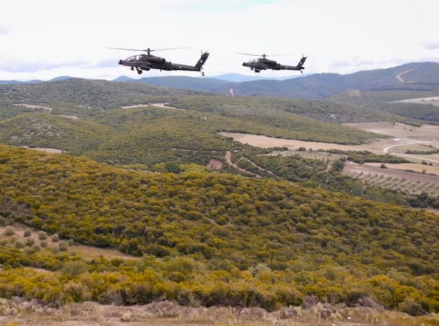 Ομόφωνα αθώοι Λιακουνάκος, Τραυλός και πρώην αξιωματικοί για την υπόθεση των ελικοπτέρων Apache