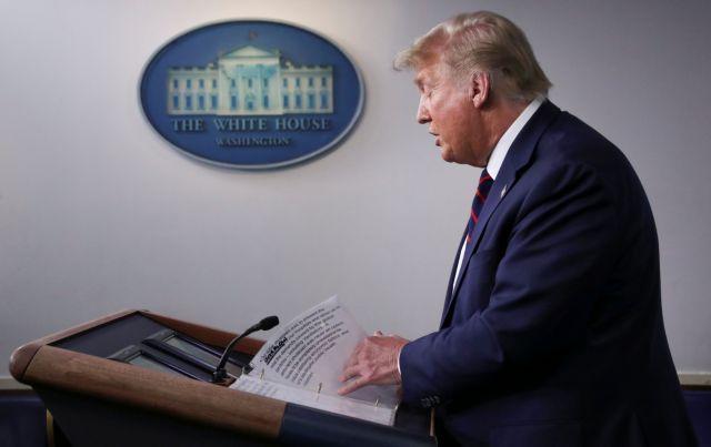 Επικοινωνία Τραμπ με πρίγκιπα διάδοχο του Άμπου Ντάμπι για τη Λιβύη