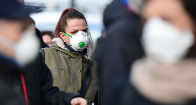 Κοροναϊός: Νέα οδηγία του υπ. Υγείας για τη σωστή χρήση της μάσκας – Τα πέντε κύρια λάθη