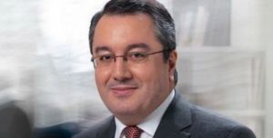 Εμβόλιο Οξφόρδης: Η αντίδραση του Ηλία Μόσιαλου μετά τις ανακοινώσεις