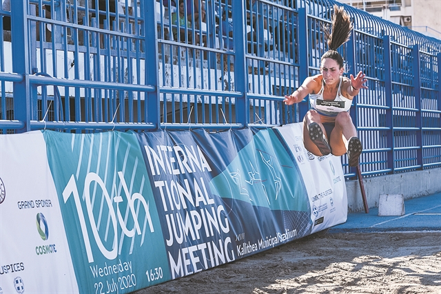 Ο μασκοφόρος Πόποβιτς