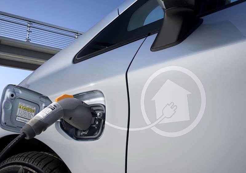 Αυξάνεται στο 20% η επιδότηση για τα ηλεκτρικά αυτοκίνητα έως €30.000