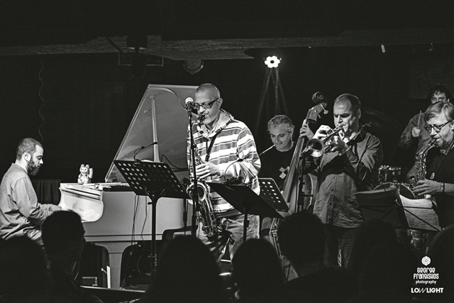 «Οι μουσικοί της jazz έχουμε συνηθίσει σε “καταστάσεις επιδημίας”»