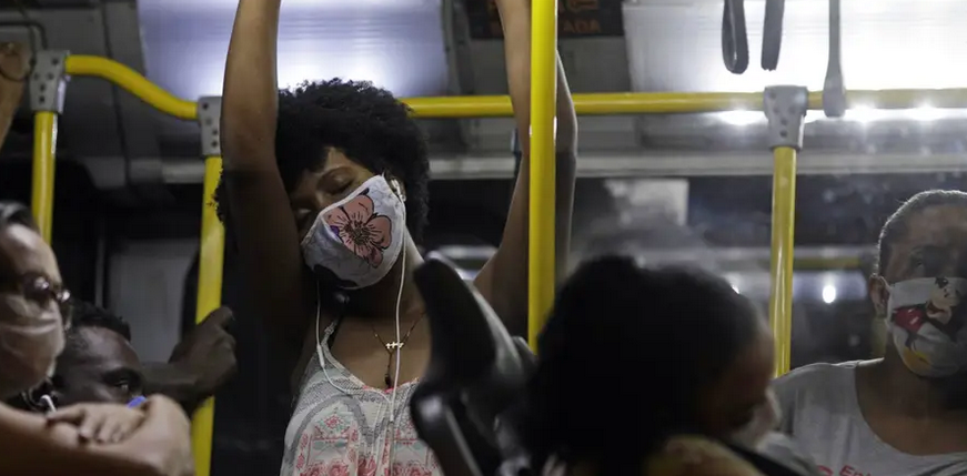 Κοροναϊός : Σχεδόν 600.000 οι νεκροί – Ξεπέρασαν τα 14 εκατομμύρια τα κρούσματα