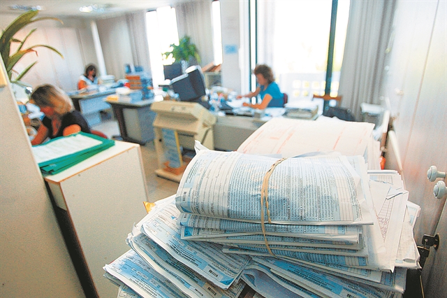 Αναζητείται λύση για τις φορολογικές δηλώσεις
