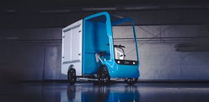 Ιδού το πρώτο ηλεκτρικό φορτηγάκι που έχει και πετάλια!