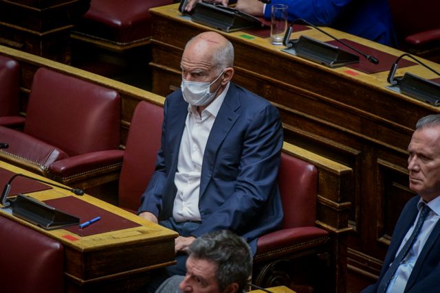 Γιώργος Παπανδρέου: Ο μόνος που φορούσε μάσκα στη Βουλή