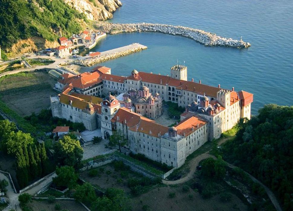 Ιερά Μονή Εσφιγμένου για ψευτογιατρό: Ουδέποτε ήρθαμε σε επικοινωνία ή συναλλαγή μαζί του