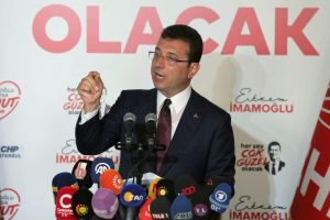 «Βολές» Ιμάμογλου κατά Ερντογάν για την Αγία Σοφία