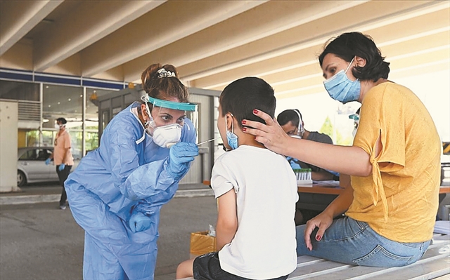 «Παρών» ο κορωνοϊός σε αστικά απόβλητα