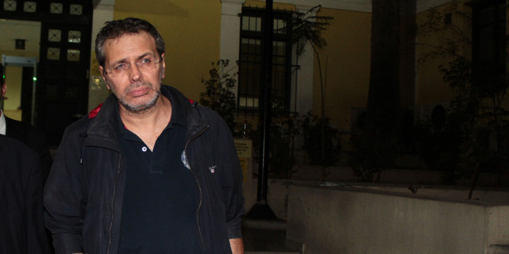 Αγιο είχε ο Στέφανος Χίος: Μπλόκαρε το όπλο του δράστη που τον πυροβόλησε