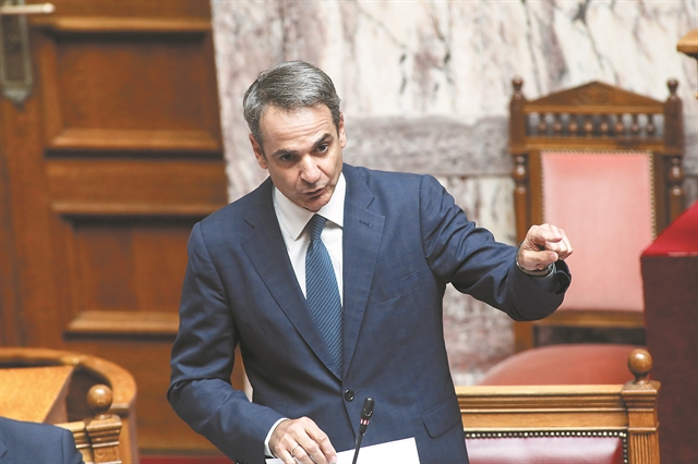 Βγαίνει μπροστά στο μέτωπο της οικονομίας με στροφή στην καθημερινότητα