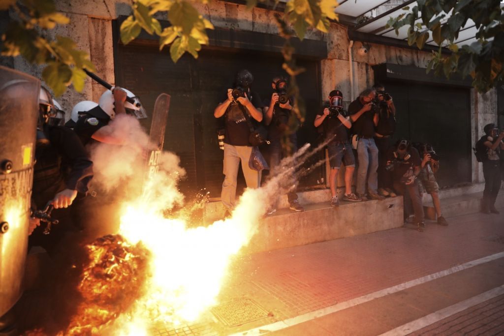 Τι αναφέρει η έκθεση της ΕΛ.ΑΣ για τα επεισόδια στο Σύνταγμα