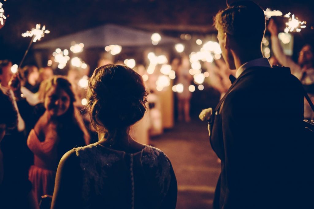 Γαμήλιο γλέντι στη Θεσσαλονίκη: «Δεν κάναμε κάτι που δεν κάνει όλος ο κόσμος» λέει ο γαμπρός