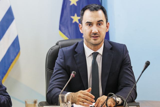 Χαρίτσης για ν/σ διαδηλώσεων: Η κυβέρνηση επαναφέρει το κράτος-χωροφύλακα γιατί φοβάται τη φωνή της κοινωνίας