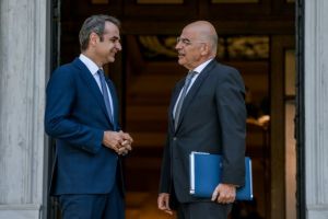 Με την ηγεσία του Πενταγώνου μίλησε ο Μητσοτάκης