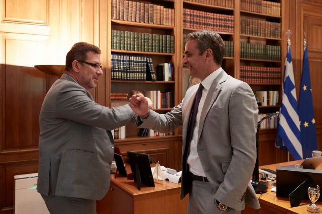 Κοροναϊός: Συνάντηση Μητσοτάκη με τον Δ.Σ της Pfizer