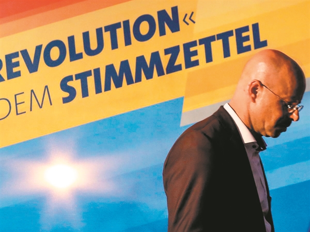 Αλληλοσπαραγμός στη γερμανική Ακροδεξιά