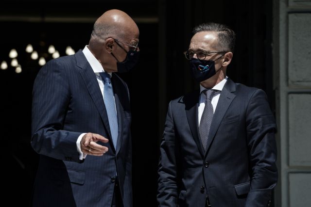 Δένδιας σε Μάας: Προσβλέπουμε σε κυρώσεις της ΕΕ – Δεν νοείται διάλογος με απειλές από την Τουρκία