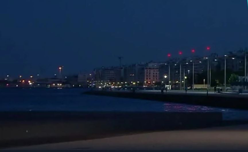 Σφοδρή κακοκαιρία τη νύχτα στη Χαλκιδική