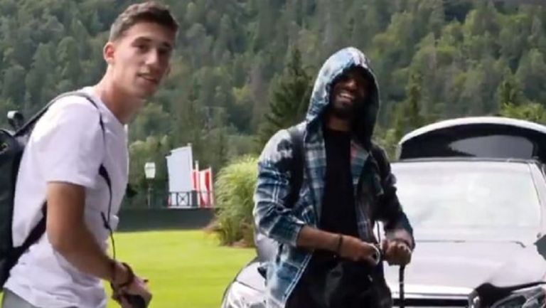 Τσιμίκας : Έφτασε στην Αυστρία και αρχίζει προετοιμασία με τη Λίβερπουλ