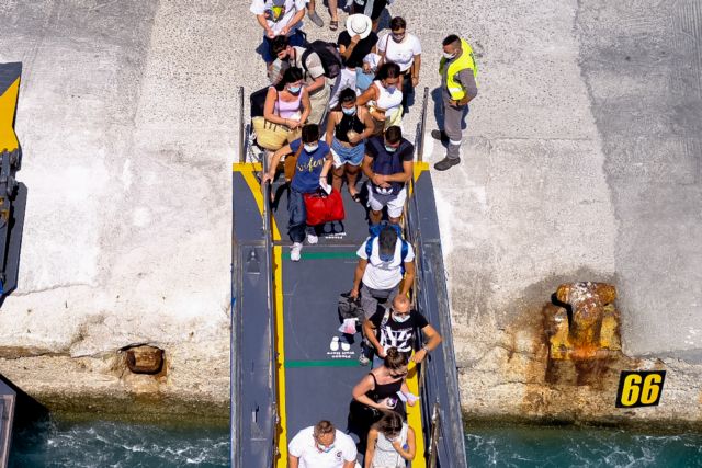 Αυξάνεται η ανησυχία για την έξαρση των κρουσμάτων – 1.122 σε μόλις πέντε ημέρες