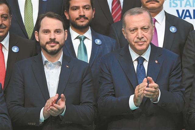 Το κραχ προ των πυλών