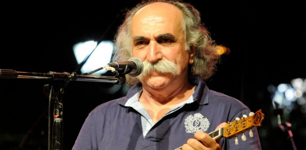 Πέθανε ο γνωστός ρεμπέτης Αγάθωνας