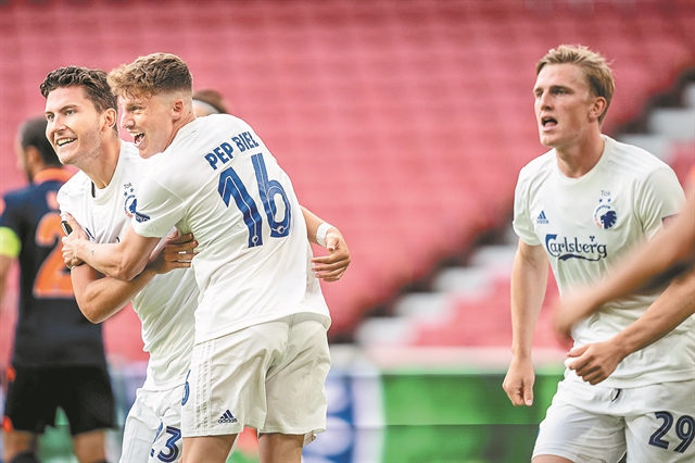 Πέρασαν Κοπεγχάγη και Σαχτάρ