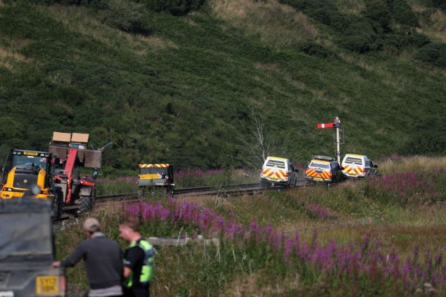 Σκωτία: Αναφορές για τρεις νεκρούς από τον εκτροχιασμό τρένου