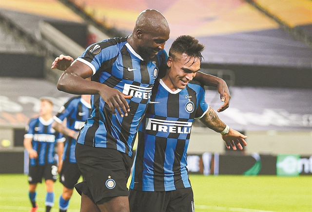 Ο τελικός των οκτώ τροπαίων