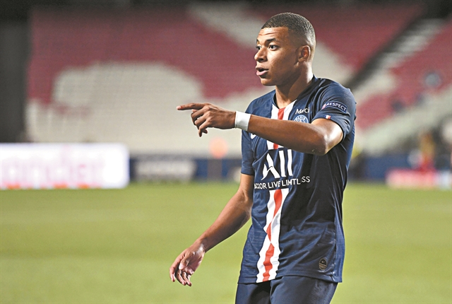 Σενάρια φυγής για τον Εμπαπέ