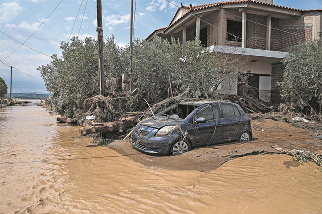 Ποιος θα πληρώσει τις ζημιές στην Εύβοια