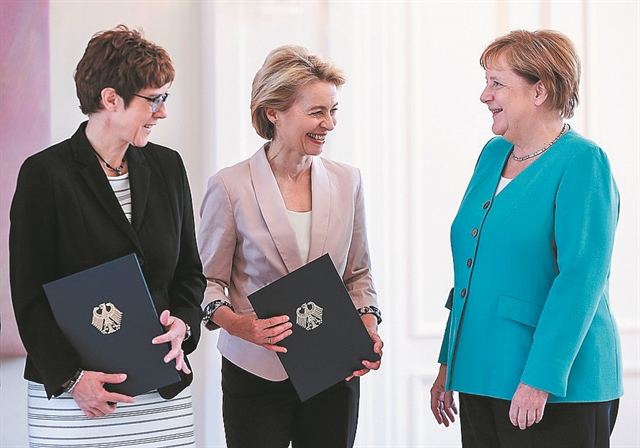 Το γυναικείο πρόσωπο της εξουσίας