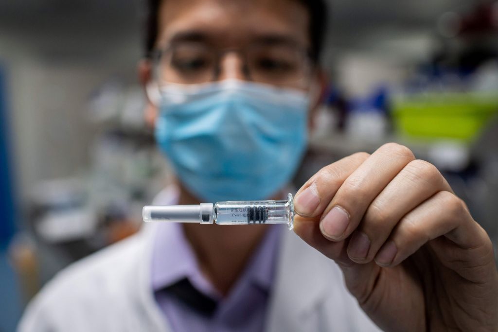 Η Κίνα ενέκρινε δοκιμές εμβολίου κατά του κοροναϊού σε ανθρώπους